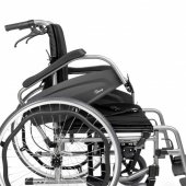 Scaun rulant manual din aluminiu, pliabil, roți 24”, reglare centru de greutate, sarcină maximă 115 kg